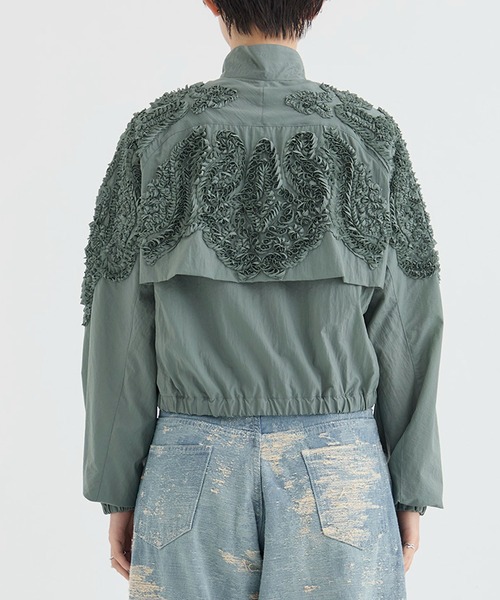 TAAKK(ターク)の「【TAAKK/ターク】EMBROIDERY WIND BREAKER(ブルゾン・レディース・ブラック/グレー・2)」の3枚目の写真