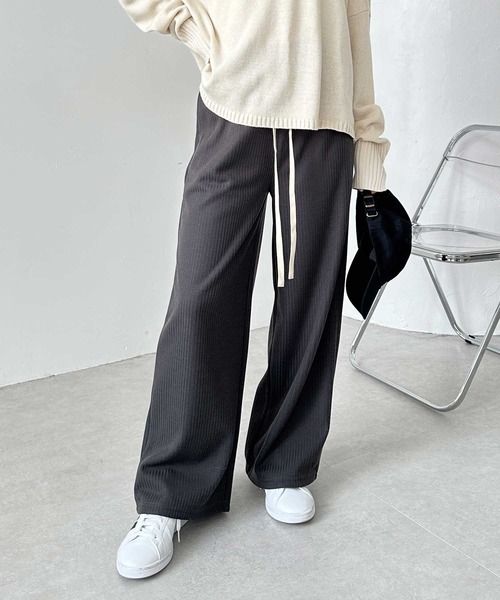 GeeRA(ジーラ)の「ふわふわあったか!裏起毛リブワイドパンツ(その他パンツ・レディース・ベージュ/ブラック/チャコール・SMALL/X-LARGE/LARGE/MEDIUM)」の5枚目の写真