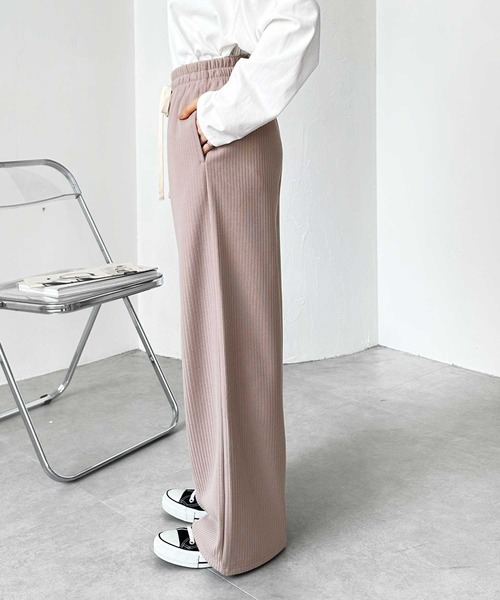 GeeRA(ジーラ)の「ふわふわあったか!裏起毛リブワイドパンツ(その他パンツ・レディース・ベージュ/ブラック/チャコール・SMALL/X-LARGE/LARGE/MEDIUM)」の20枚目の写真