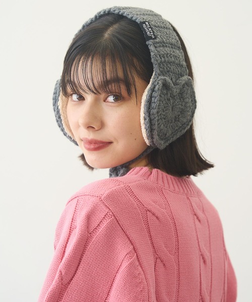 MILKFED.（ミルクフェド）の「HEART KNIT EARMUFFS（イヤーマフ・レディース・オフホワイト/アッシュ/ブラック・ONE SIZE）」の14枚目の写真