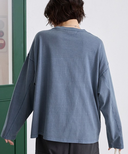 MONO-MART(モノマート)の「ピグメントアウトシームビッグTシャツ(Tシャツ/カットソー・レディース・ダークブラウン/ブラック/ブルー/ピンク/オフホワイト/グレー/ネイビー・L/M)」の21枚目の写真