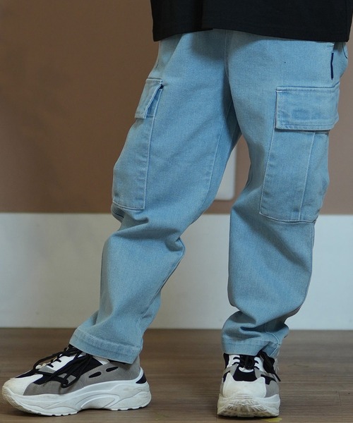 DC（ディーシー）の「DC/ディーシー 24 KD WIDE CARGO PANT24 キッズ ワイド カーゴ パンツ パンツ スケートボード 公園 親子コーデ　ストレッチ YPT244520（カーゴパンツ・キッズ・ライトインディゴブルー/インディゴブルー/カーキ・140cm/130cm/120cm/160cm/150cm）」の16枚目の写真