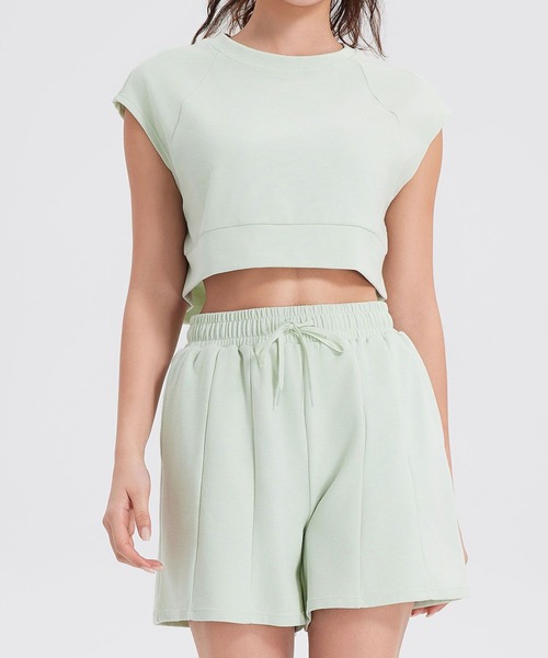 セール】レディース 半袖クロップド丈フィットネストップス+ショート