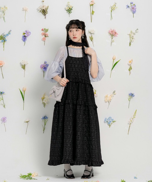 miolite(ミオライト)の「花柄 フリル ティアード キャミ ワンピース miolite(ワンピース・レディース・ブラック・M)」の1枚目の写真