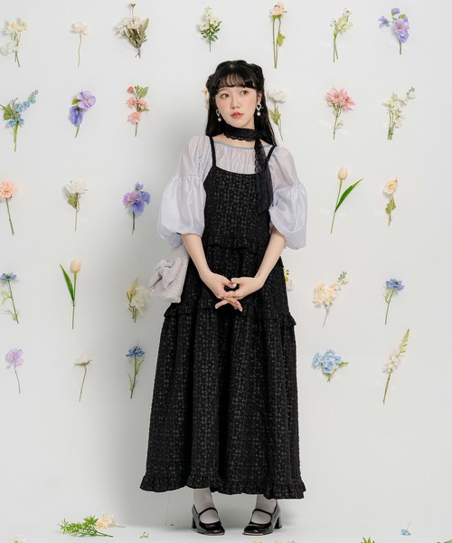 miolite(ミオライト)の「花柄 フリル ティアード キャミ ワンピース miolite(ワンピース・レディース・ブラック・M)」の15枚目の写真