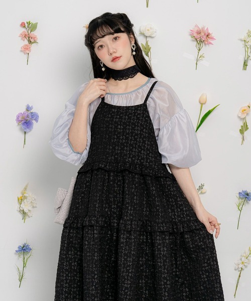 miolite(ミオライト)の「花柄 フリル ティアード キャミ ワンピース miolite(ワンピース・レディース・ブラック・M)」の12枚目の写真