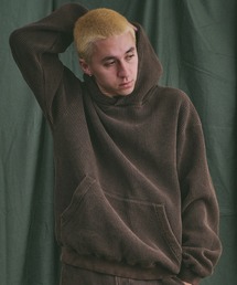Universal Style Wear ピグメント "HUTON" フーディー