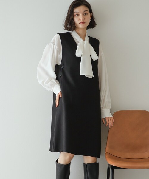 OPAQUE.CLIP（オペークドットクリップ）の「◆Vネックミニジャンスカ【洗濯機洗い可】（ワンピース・レディース・ブラック/グレー系3・36/38/40）」の2枚目の写真