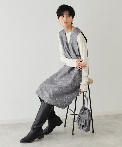 OPAQUE.CLIP（オペークドットクリップ）の「◆Vネックミニジャンスカ【洗濯機洗い可】（ワンピース・レディース・ブラック/グレー系3・36/38/40）」の9枚目の写真