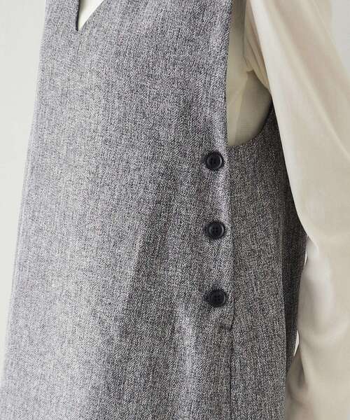 OPAQUE.CLIP（オペークドットクリップ）の「◆Vネックミニジャンスカ【洗濯機洗い可】（ワンピース・レディース・ブラック/グレー系3・36/38/40）」の16枚目の写真