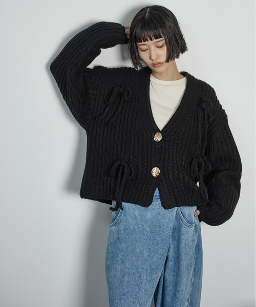 THE YOn(ザヨン)の「リボンモチーフニットカーディガン(カーディガン/ボレロ・レディース・ブラック/グレイッシュベージュ/グレー・FREE)」の21枚目の写真