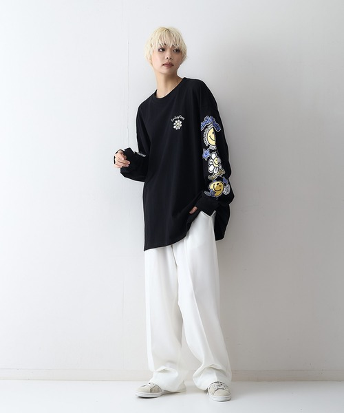SMILEY FACE（スマイリーフェイス）の「【SMILEY FACE/スマイリーフェイス】袖プリントオーバーサイズロンT（Tシャツ/カットソー・メンズ・ブラック/クリアブルー/ホワイト/グリーン・LARGE/MEDIUM/X-LARGE）」の11枚目の写真