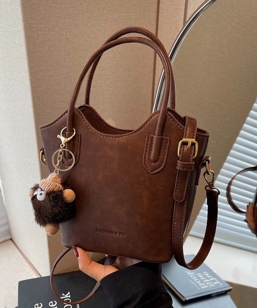 shopnikoniko(ショップニコニコ)の「2way PUレザーミニボストンバッグ バケツ型 ショルダーバッグ(ショルダーバッグ・レディース・ホワイト/ブラック/ブラウン・フリー)」の10枚目の写真