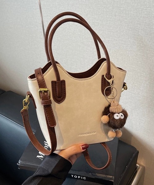 shopnikoniko(ショップニコニコ)の「2way PUレザーミニボストンバッグ バケツ型 ショルダーバッグ(ショルダーバッグ・レディース・ホワイト/ブラック/ブラウン・フリー)」の17枚目の写真