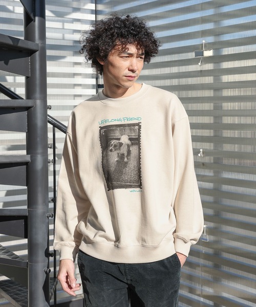 BAYFLOW（ベイフロー）の「裏毛フォトスウェット（スウェット・メンズ・ブラック/オフホワイト/グレー・MEDIUM/LARGE）」の2枚目の写真