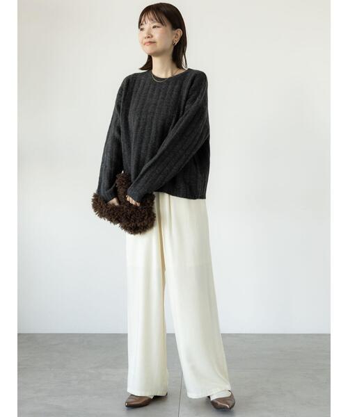 Lugnoncure（ルノンキュール）の「ふわふわワイドリブニット（ニット/セーター・レディース・ベージュ/グレー/チャコールグレー/レッド・F）」の6枚目の写真