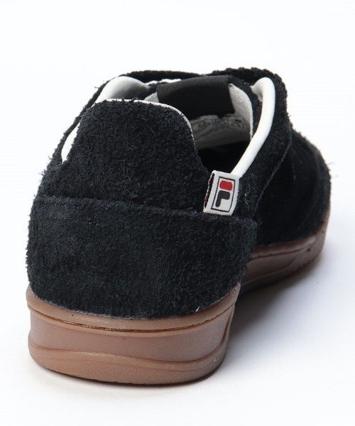 FILA(フィラ)の「SLANT SHOT 98/23 VELVET(スニーカー・レディース・ブラック・24.5cm/24.0cm/23.5cm/23.0cm/28.0cm/27.5cm/27.0cm/26.5cm/26.0cm/25.5cm/25.0cm)」の3枚目の写真