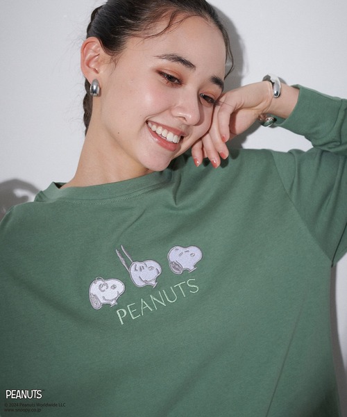 PEANUTS(ピーナッツ)の「【PEANUTS/ピーナッツ】スヌーピー/SNOOPY フロント刺繍デザインロンT(Tシャツ/カットソー・レディース・ベージュ/ネイビー/グリーン/チャコールグレー/グレー/ピンク/杢グレー/オフホワイト・M/L/LL/3L)」の6枚目の写真