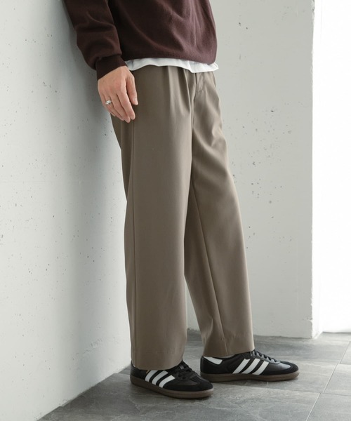 SENSE OF PLACE by URBAN RESEARCH(センスオブプレイスバイアーバンリサーチ)の「『イージーケア』ダブルタックワイドパンツ(その他パンツ・メンズ・チャコールグレー/ブラック/ライトベージュ/カーキ・SMALL/MEDIUM/LARGE)」の8枚目の写真