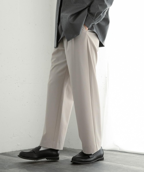 SENSE OF PLACE by URBAN RESEARCH(センスオブプレイスバイアーバンリサーチ)の「『イージーケア』ダブルタックワイドパンツ(その他パンツ・メンズ・チャコールグレー/ブラック/ライトベージュ/カーキ・SMALL/MEDIUM/LARGE)」の19枚目の写真