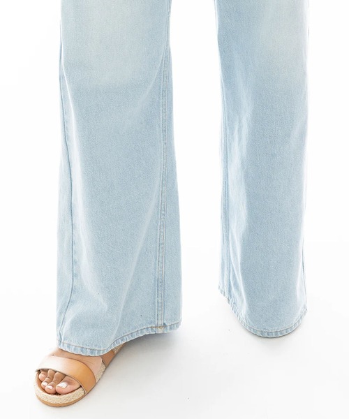 BILLABONG（ビラボン）の「BILLABONG/ビラボン WIDE BUGGY DENIM ロンパン BF013-712（デニムパンツ・レディース・ライトブルー・L/M/S）」の7枚目の写真