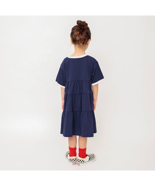 BREEZE(ブリーズ)の「【リンク/ジュニア対応】3色3柄カレッジティアードワンピース(ワンピース・キッズ・ネイビー/キナリ/レッド・80/90/100/110/120/130/140)」の5枚目の写真
