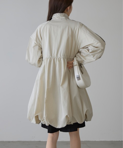 &. NOSTALGIA(アンドドットノスタルジア)の「【ZOZO限定】トラックジャケットミニワンピース(その他アウター・レディース・チャコールグレー/キナリ・M)」の5枚目の写真