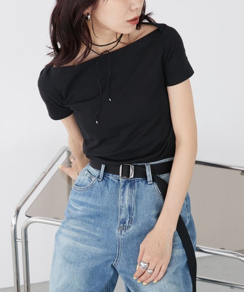 Auntie Rosa Holiday(アンティローザホリデー)の「ベアテンオフショルプルオーバー(Tシャツ/カットソー・レディース・オフホワイト/チャコールグレー/ブラック・FREE)」の3枚目の写真