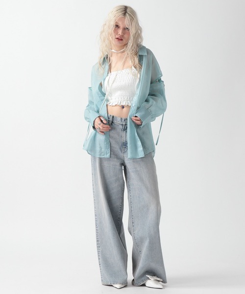 FOREVER 21（フォーエバー トゥエンティーワン）の「【2025SS】チョーカー付きシャーリングベアトップ（チューブトップ・レディース・ブラック/オフホワイト/グレー・FREE）」の8枚目の写真