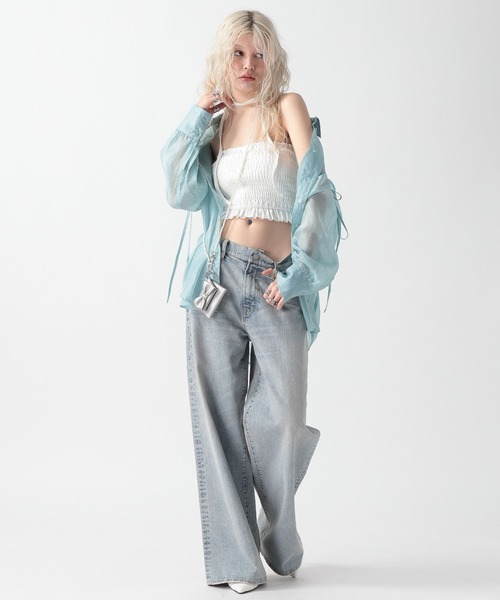 FOREVER 21（フォーエバー トゥエンティーワン）の「【2025SS】チョーカー付きシャーリングベアトップ（チューブトップ・レディース・ブラック/オフホワイト/グレー・FREE）」の10枚目の写真