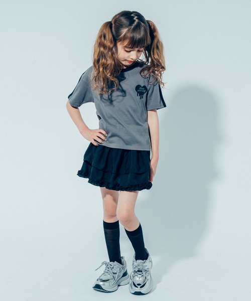 URBAN CHERRY（アーバンチェリー）の「フリルティアードスカート（スカート・キッズ・アイボリー/ブラック・110cm/120cm/130cm/140cm/150cm）」の18枚目の写真