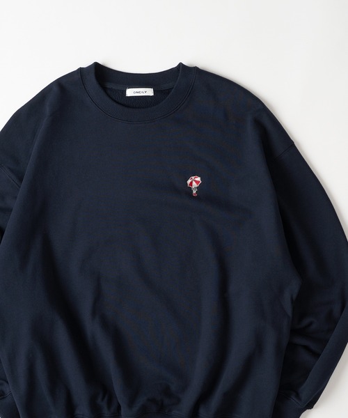 ONCILY(オンシェリー)の「ONE-POINT LOGO VOLUME SWEAT / ワンポイントロゴボリュームスウェット(スウェット・メンズ・ネイビー/ブラック/グレー・SMALL/MEDIUM/LARGE)」の16枚目の写真