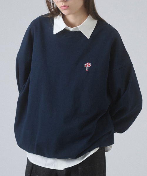 ONCILY(オンシェリー)の「ONE-POINT LOGO VOLUME SWEAT / ワンポイントロゴボリュームスウェット(スウェット・メンズ・ネイビー/ブラック/グレー・SMALL/MEDIUM/LARGE)」の6枚目の写真