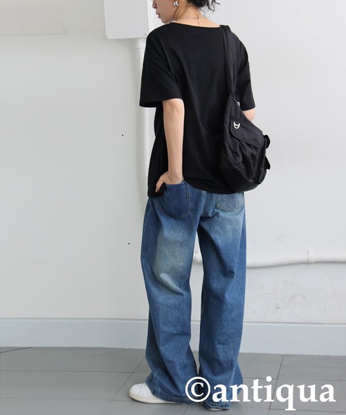 antiqua(アンティカ)の「手描き風ロゴTシャツ(Tシャツ/カットソー・レディース・グレー系その他/ブラック系その他/ホワイト系その他・ONE SIZE)」の15枚目の写真
