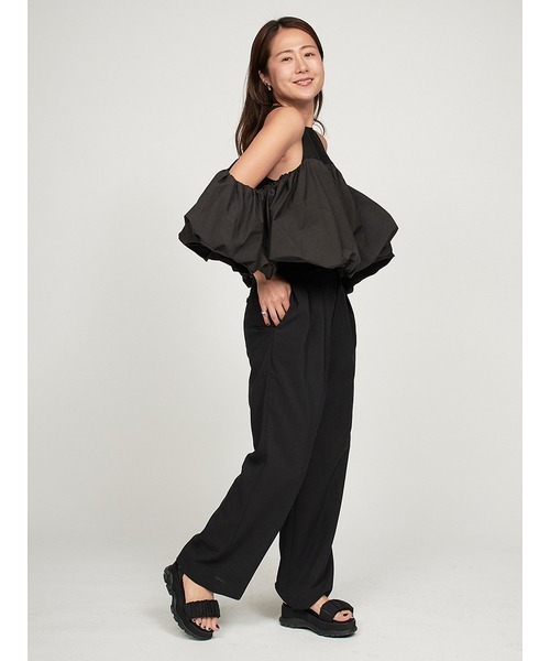 emmi（エミ）の「オフショルドッキングブラウス（シャツ/ブラウス・レディース・ブラック/ホワイト/ブラウン・FREE）」の17枚目の写真