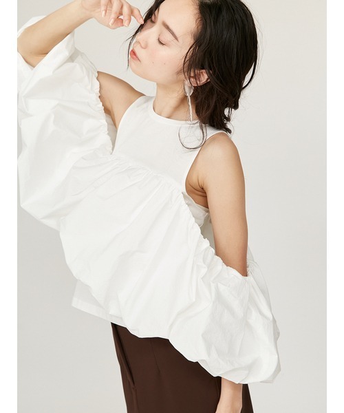 emmi（エミ）の「オフショルドッキングブラウス（シャツ/ブラウス・レディース・ブラック/ホワイト/ブラウン・FREE）」の8枚目の写真