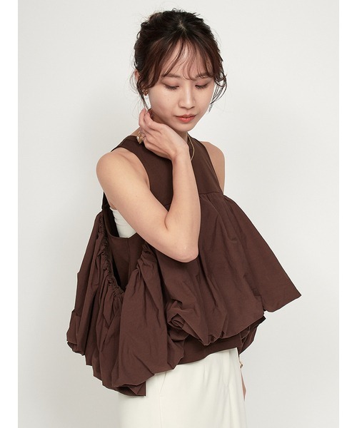 emmi（エミ）の「オフショルドッキングブラウス（シャツ/ブラウス・レディース・ブラック/ホワイト/ブラウン・FREE）」の15枚目の写真