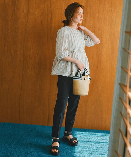 OPAQUE.CLIP（オペークドットクリップ）の「バスケット調デザインテープミニトートバッグ（トートバッグ・レディース・ブラック/ベージュ/シルバー・00）」の22枚目の写真