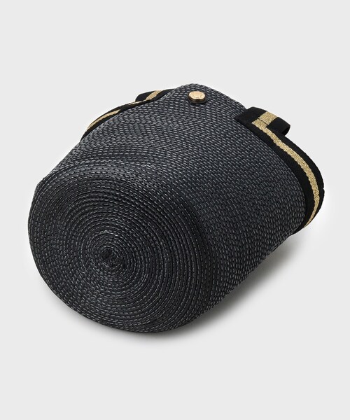 OPAQUE.CLIP（オペークドットクリップ）の「バスケット調デザインテープミニトートバッグ（トートバッグ・レディース・ブラック/ベージュ/シルバー・00）」の9枚目の写真