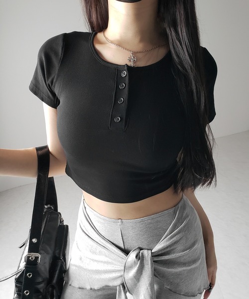 me+em select（ミームセレクト）の「【 ３color 】ヘンリーネック半袖ショートリブTシャツ ／henley neck short sleeve short lib T-shirt ※※（Tシャツ/カットソー・レディース・アイボリー/ブラック/グレー・FREE）」の19枚目の写真
