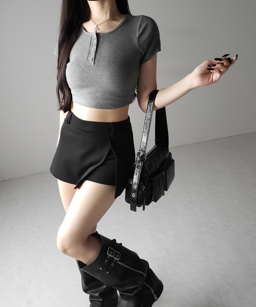 me+em select（ミームセレクト）の「【 ３color 】ヘンリーネック半袖ショートリブTシャツ ／henley neck short sleeve short lib T-shirt ※※（Tシャツ/カットソー・レディース・アイボリー/ブラック/グレー・FREE）」の13枚目の写真