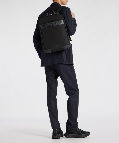 Paul Smith(ポールスミス)の「シャドーストライプ リュック【553414 N704R】(バックパック/リュック・メンズ・ブラック・FREE)」の3枚目の写真