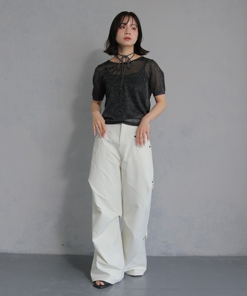 cheriella(シェリエラ)の「【cheriella】ハイウエスト サイドタックフレアパンツ HIGH WAIST SIDE TUCK FLARE PANTS(スラックス・レディース・オフホワイト/チャコールグレー/ブラック・M/S)」の22枚目の写真