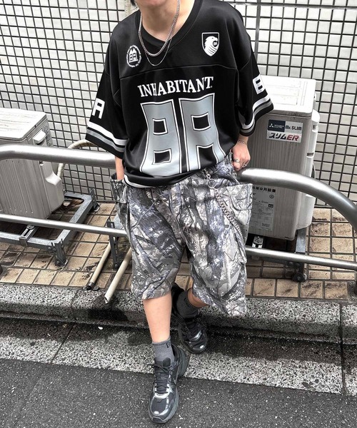 INHABITANT(インハビタント)の「【INHABITANT】ビッグシルエット フロントナンバリングプリント 半袖フットボールTシャツ カットソー ユニセックス(Tシャツ/カットソー・メンズ・ブラック/ホワイト/グレー・L/M)」の16枚目の写真
