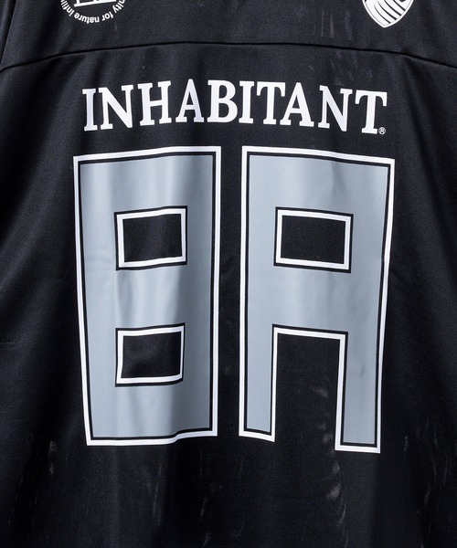 INHABITANT（インハビタント）の「【INHABITANT】ビッグシルエット フロントナンバリングプリント 半袖フットボールTシャツ カットソー ユニセックス（Tシャツ/カットソー・メンズ・ブラック/ホワイト/グレー・L/M）」の9枚目の写真