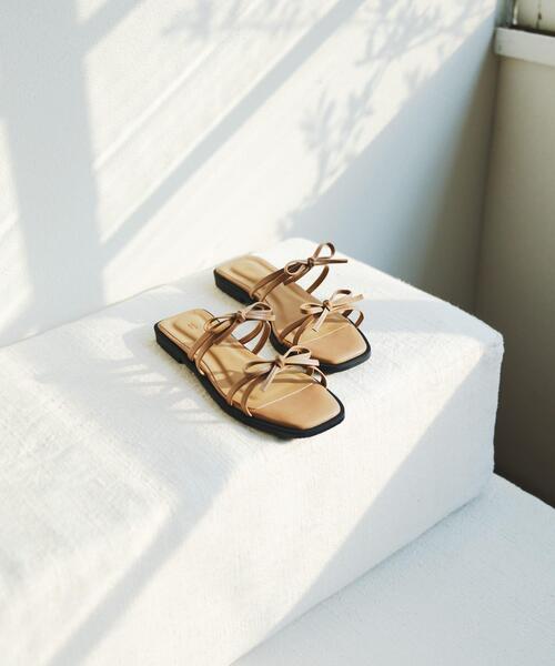 RODE SKO（ロデスコ）の「『MADE IN JAPAN』ダブルリボンフラットサンダル（サンダル・レディース・ホワイト系その他/ブラック/モカ・36/37/38）」の21枚目の写真