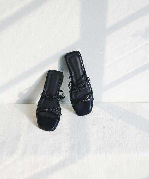 RODE SKO（ロデスコ）の「『MADE IN JAPAN』ダブルリボンフラットサンダル（サンダル・レディース・ホワイト系その他/ブラック/モカ・36/37/38）」の9枚目の写真