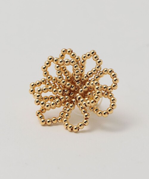 green label relaxing（グリーンレーベルリラクシング）の「フラワーモチーフ ビーズ ピアス（ピアス（両耳用）・レディース・ゴールド/シルバー・FREE）」の3枚目の写真