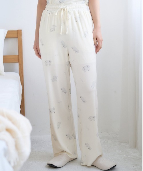 レーヨン混しろくま総柄ロングパンツ（ルームウェア/パジャマ