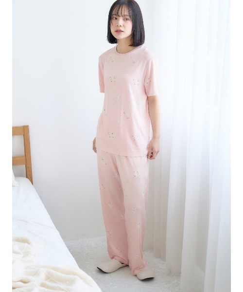 tutuanna(チュチュアンナ)の「レーヨン混しろくま総柄ロングパンツ(ルームウェア/パジャマ・レディース・ピンク/オフホワイト/グレイッシュブルー・S/M/L)」の4枚目の写真